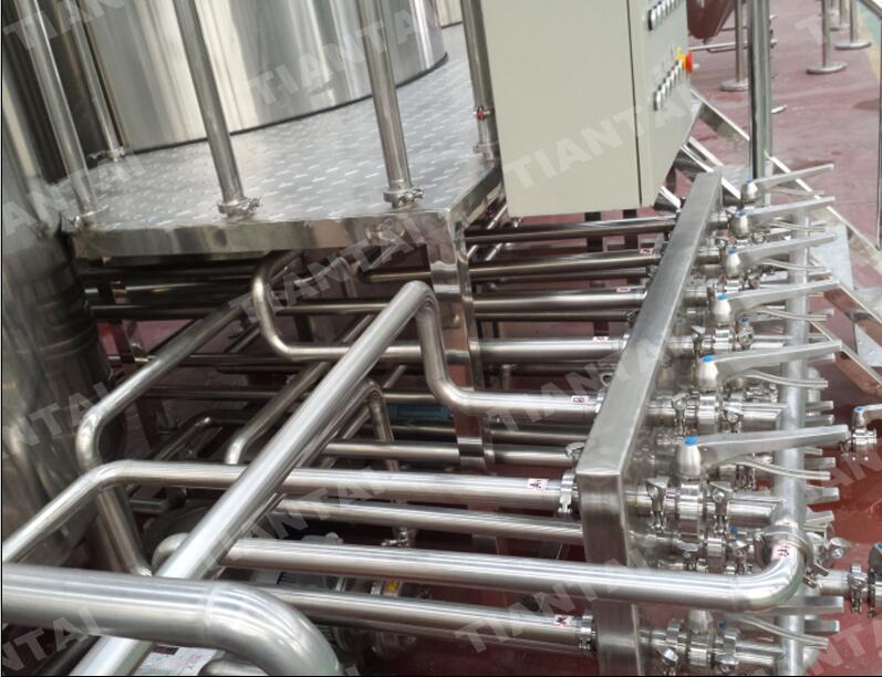 How to clean brewery pipeline